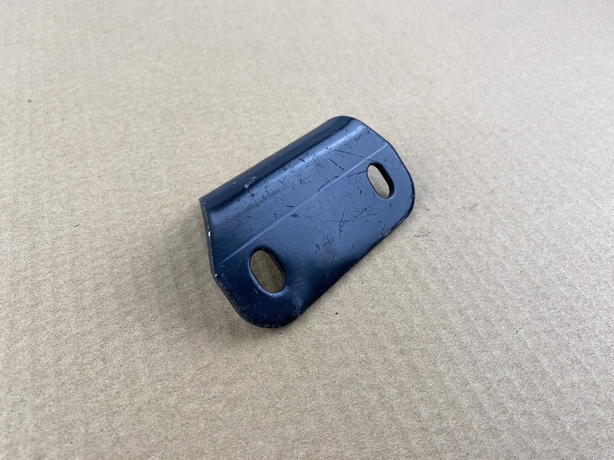 HALTEWINKEL FÜR STOSSSTANGE W108 W109