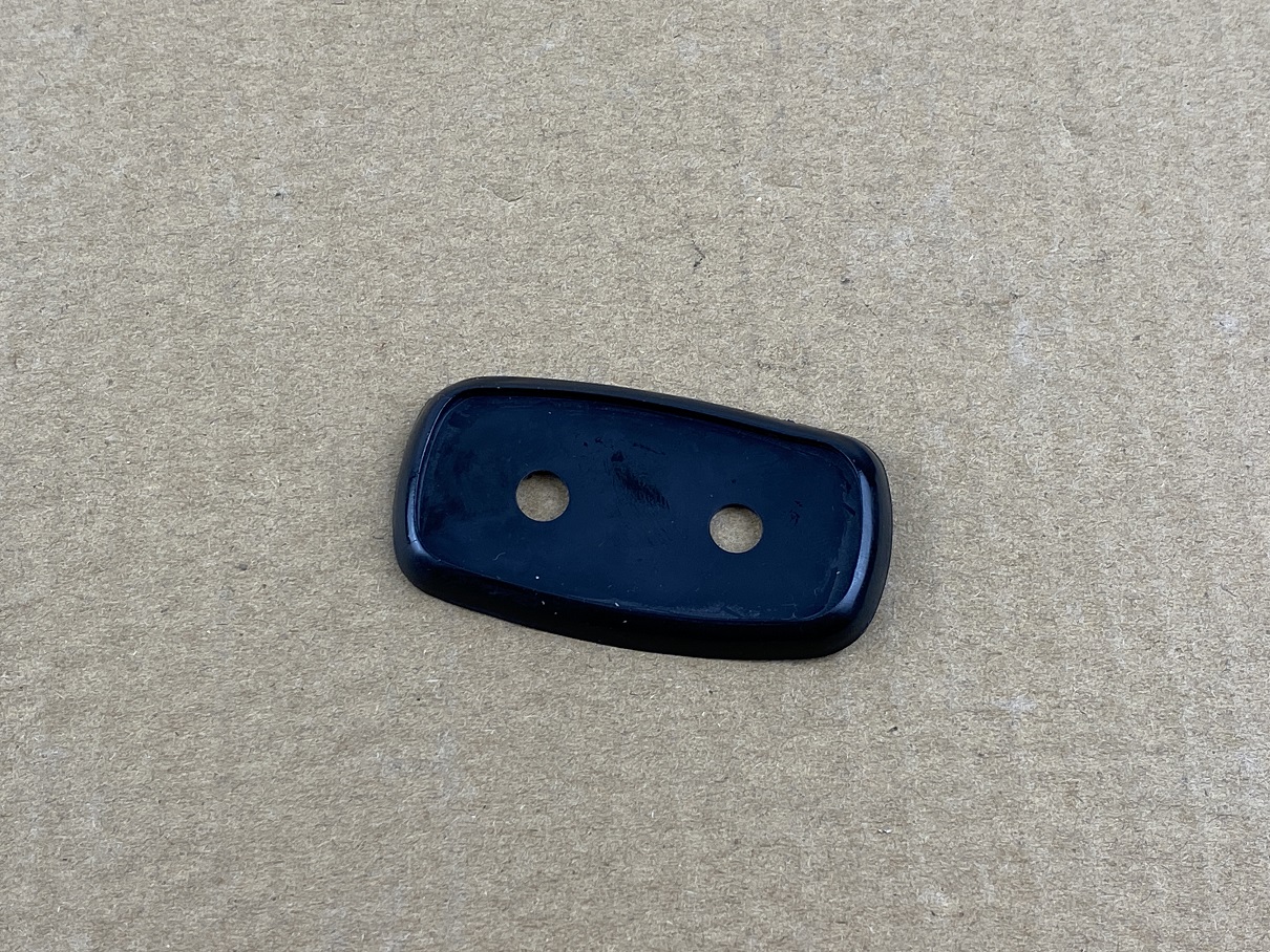 GUMMIUNTERLAGE FÜR AUSSENSPIEGEL