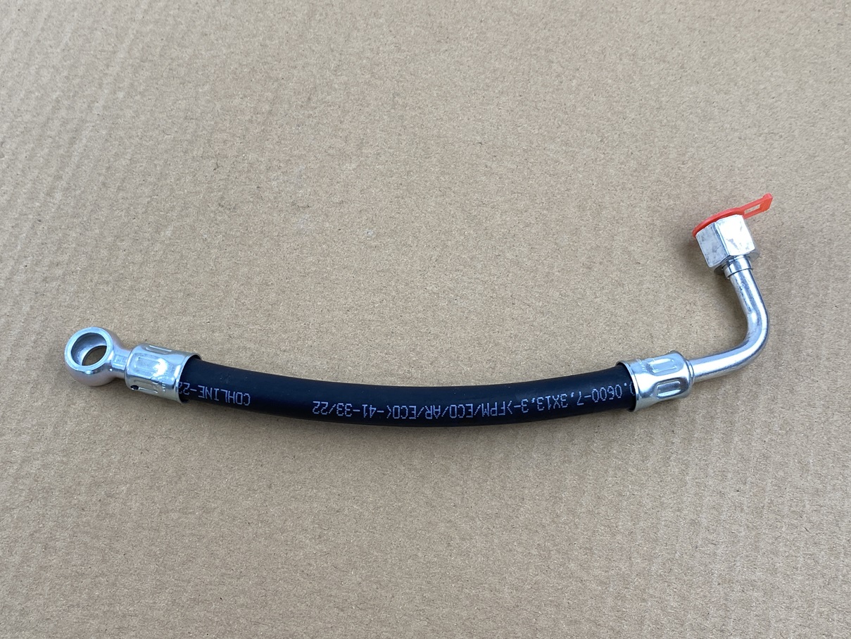 KRAFTSTOFFSCHLAUCH VON EINSPRITZPUMPE ZUM KREUZSTÜCK "NF"