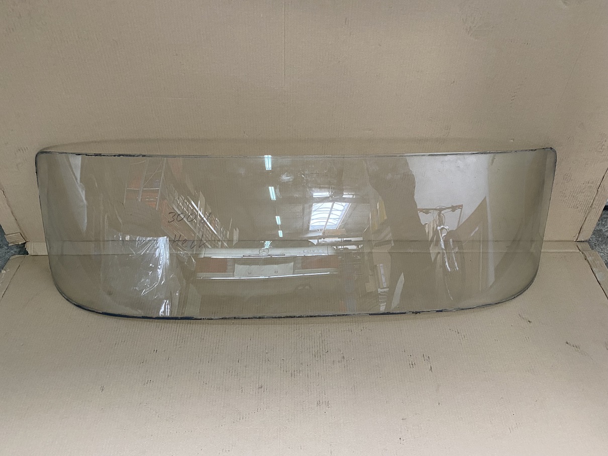 HECKSCHEIBE GEBRAUCHT 300d W189