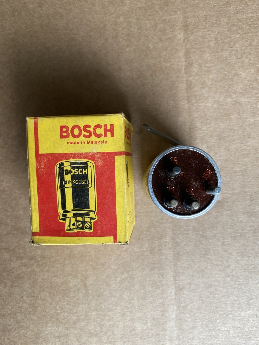 BLINKRELAIS 12V 2x21W BOSCH 0336256003 "NOS"