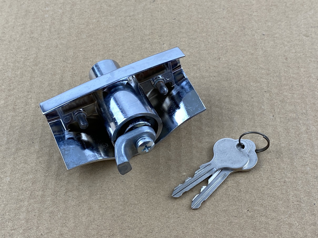 HECKDECKELVERSCHLUSS MIT 2 SCHLÜSSELN "NOS MB-ORIGINALTEIL"