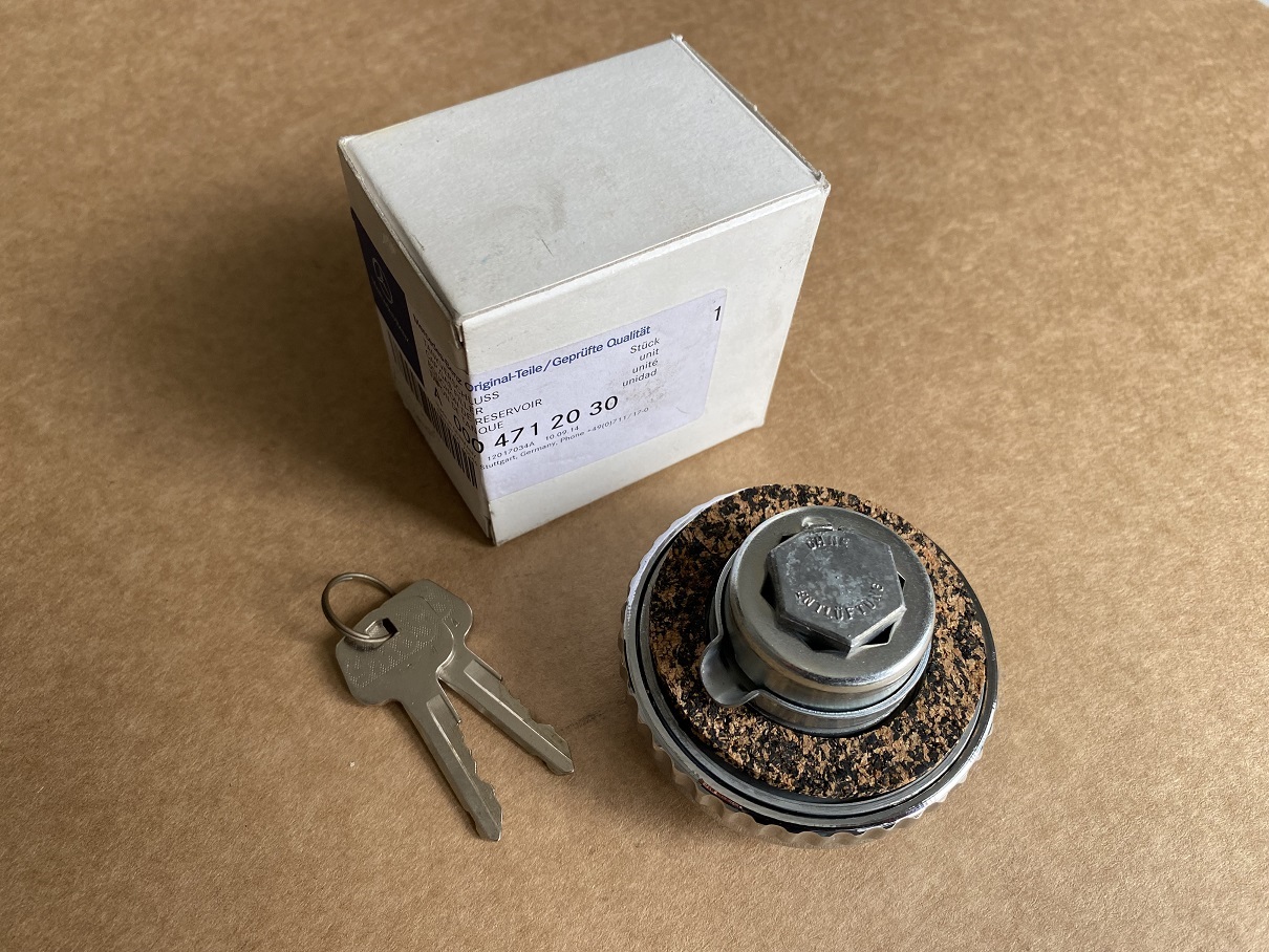 TANKDECKEL VERSCHLIESSBAR & VERCHROMT OHNE BELÜFTUNG "NF"