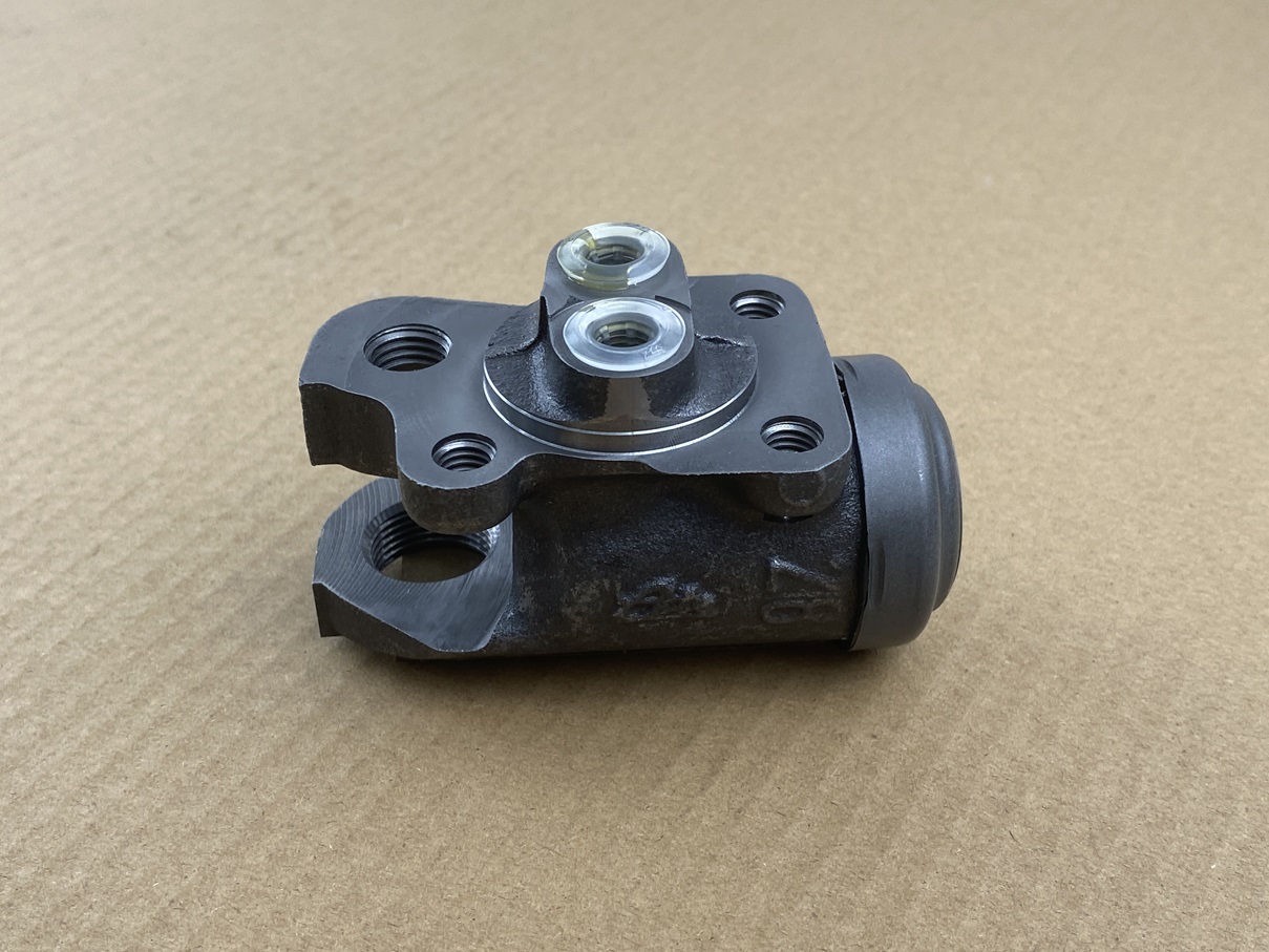 RADBREMSZYLINDER LINKS Ø 28,57mm