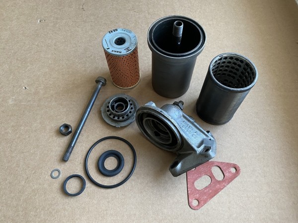 ÖLFILTER GEBRAUCHT MIT NEUEN DICHTUNGEN